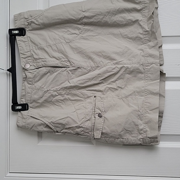 Basic Editions Women's Skirt - Picture 2 of 10